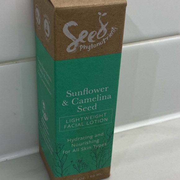 SEED PHYTONUTRIENTS SUNFLOWER & CAMELINA SEED LIGHTWEIGHT FACIAL LOTION NEW - Picture 5 of 10